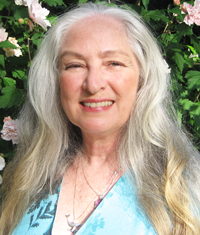 Portrait of Dianne Thomas, ICRT Senior Reiki Master Teacher.